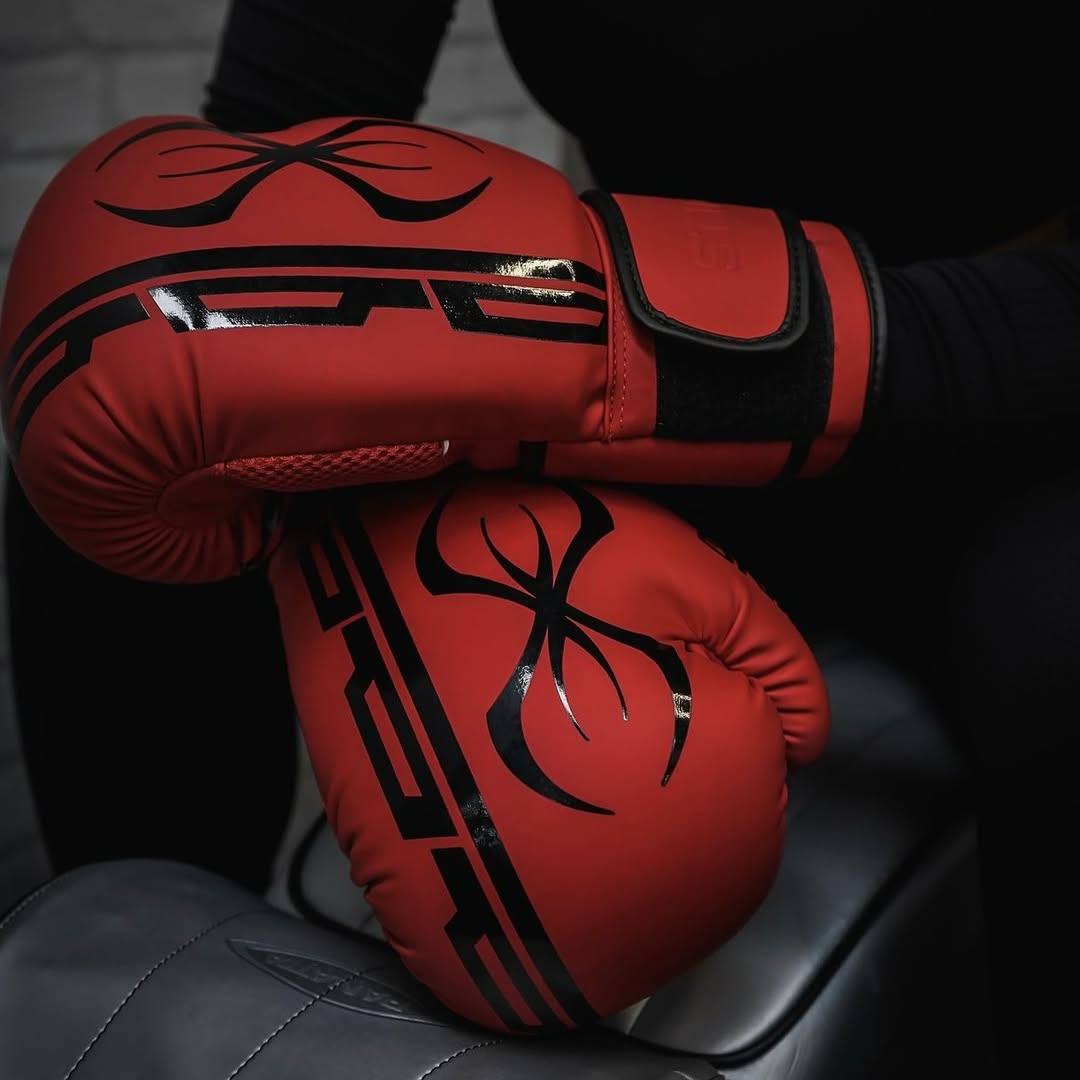 STING Olympics Sponsor - Armaplus Boxing Gloves | for Competition & Training