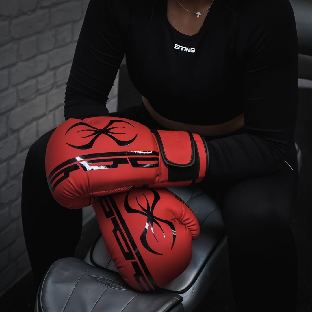 STING Olympics Sponsor - Armaplus Boxing Gloves | for Competition & Training